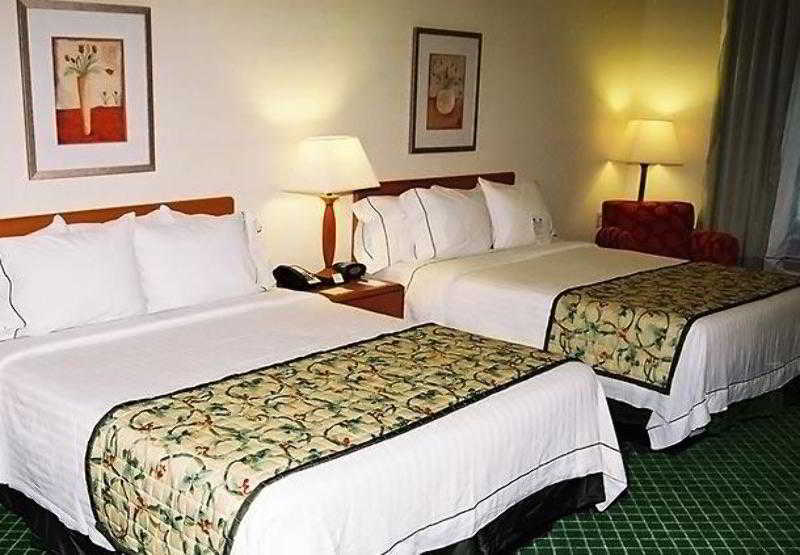 Fairfield Inn & Suites By Marriott Clermont Værelse billede